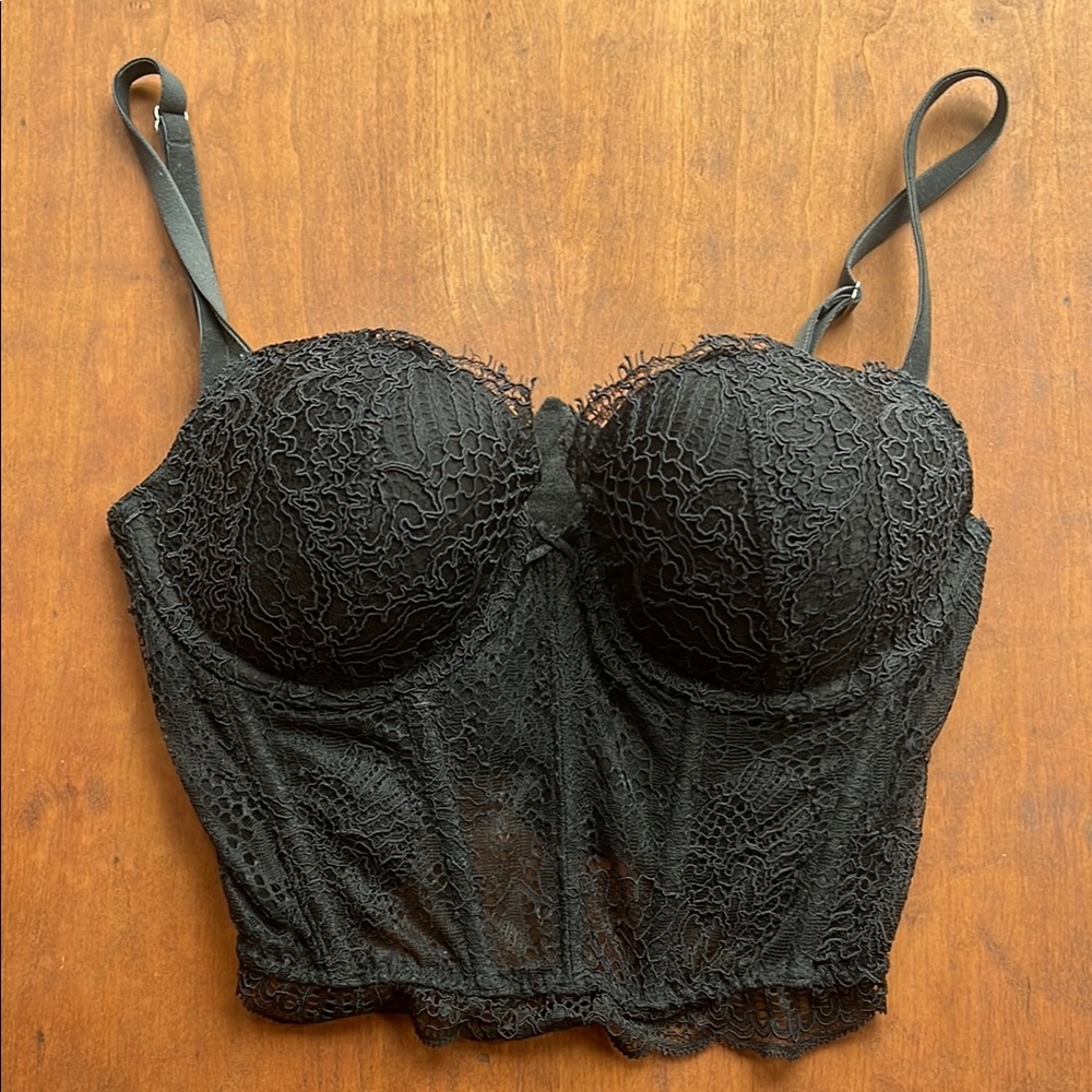 Gorgeous Victoria's Secret Black Bustier 34C